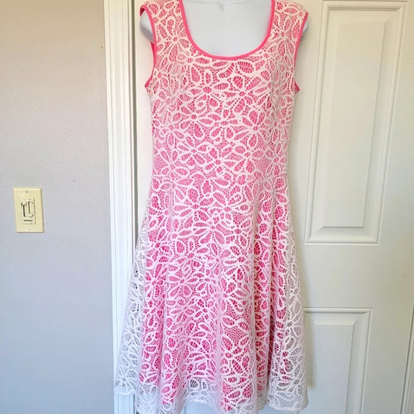 London Times Bubblegum Pink White Lace Overlay Fit And Flare Dress Back Zip Sz 8 - Picture 1 of 10